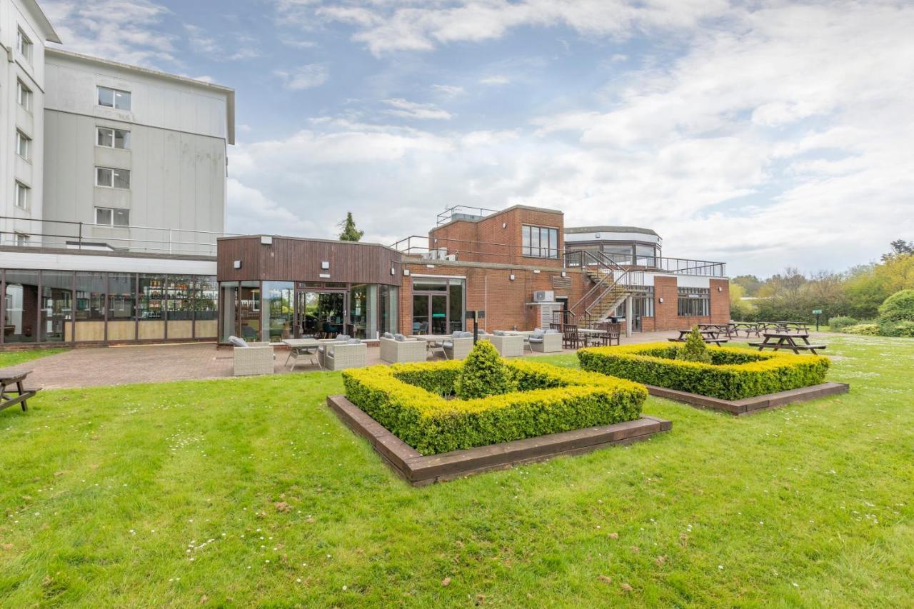 Hotel By Ihg Basildon (Essex)