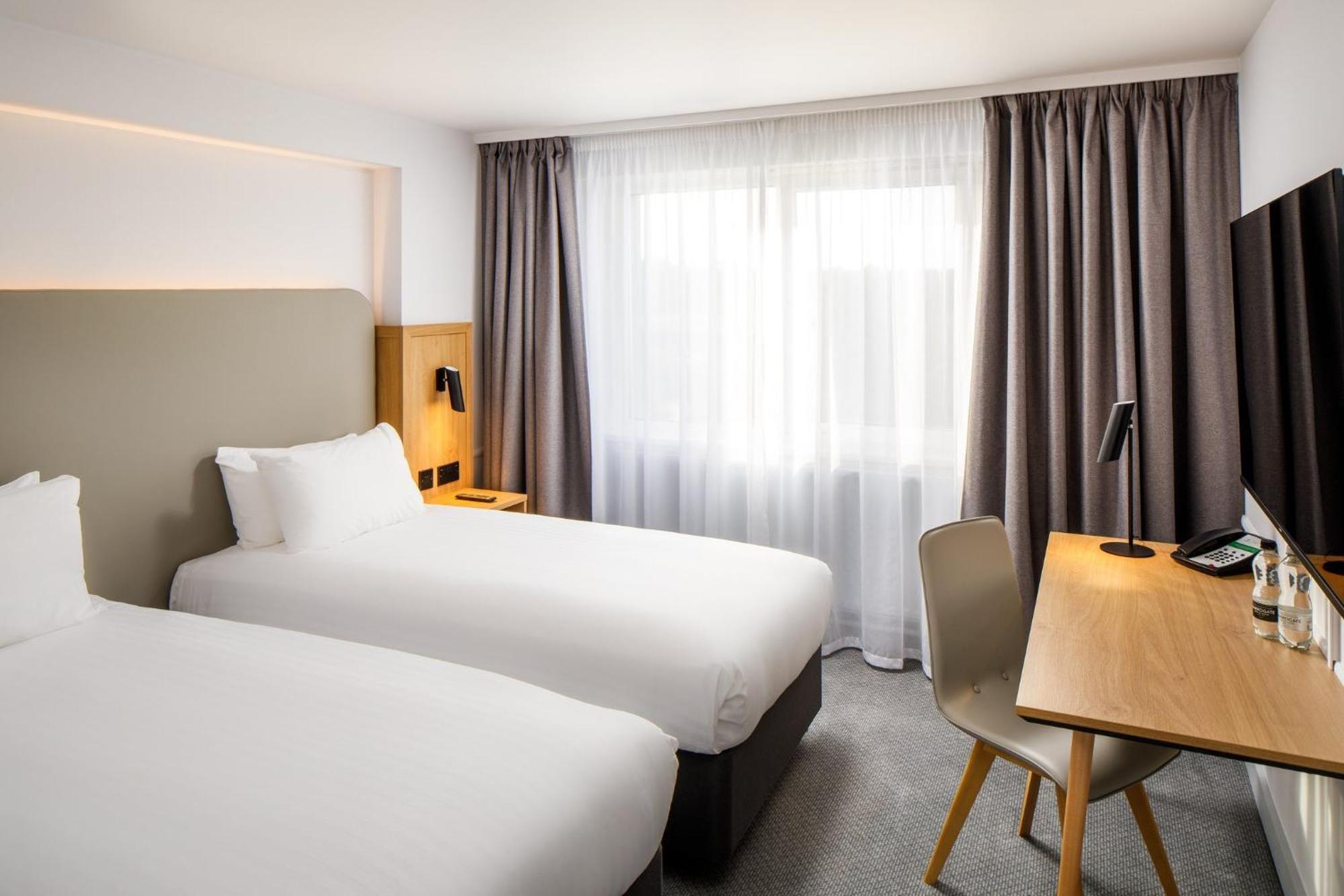 By Ihg 4* Basildon (Essex)