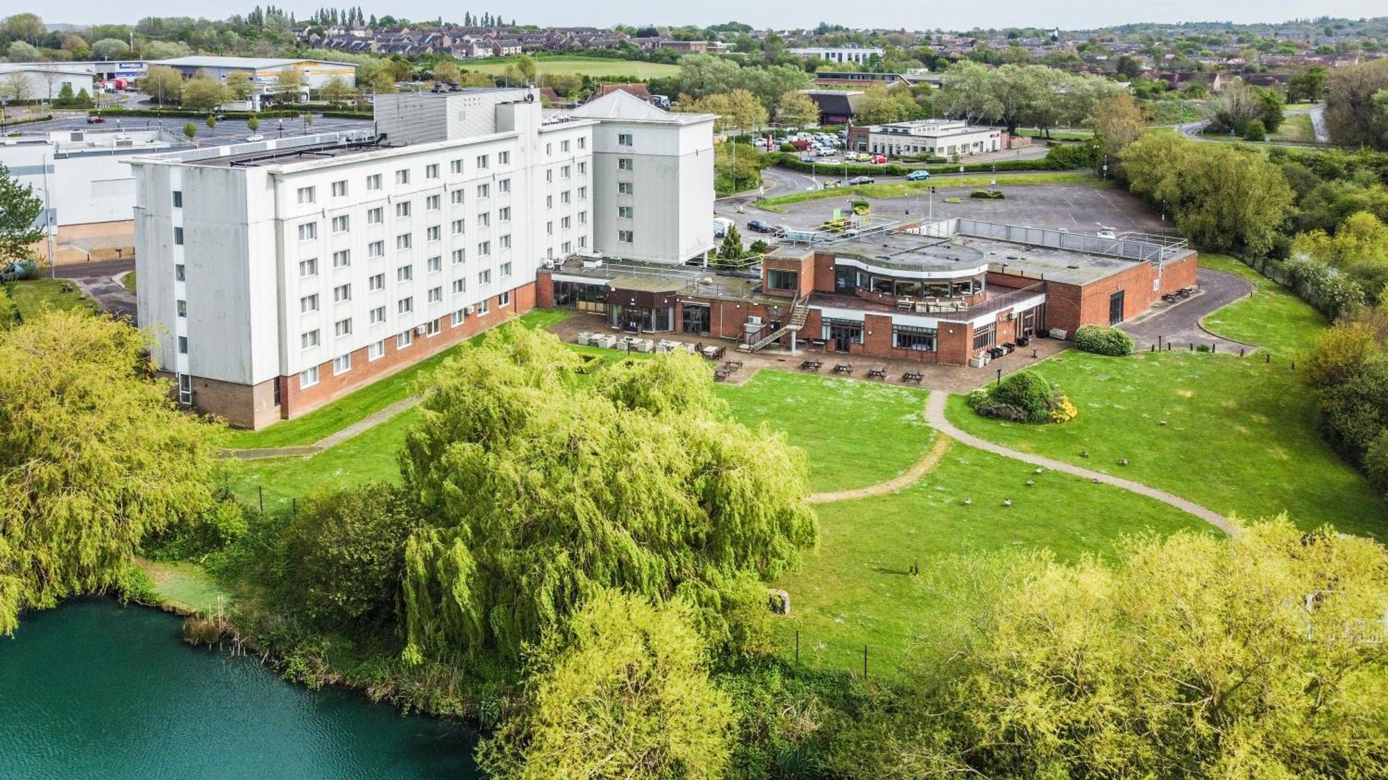 By Ihg Hotel Basildon (Essex)