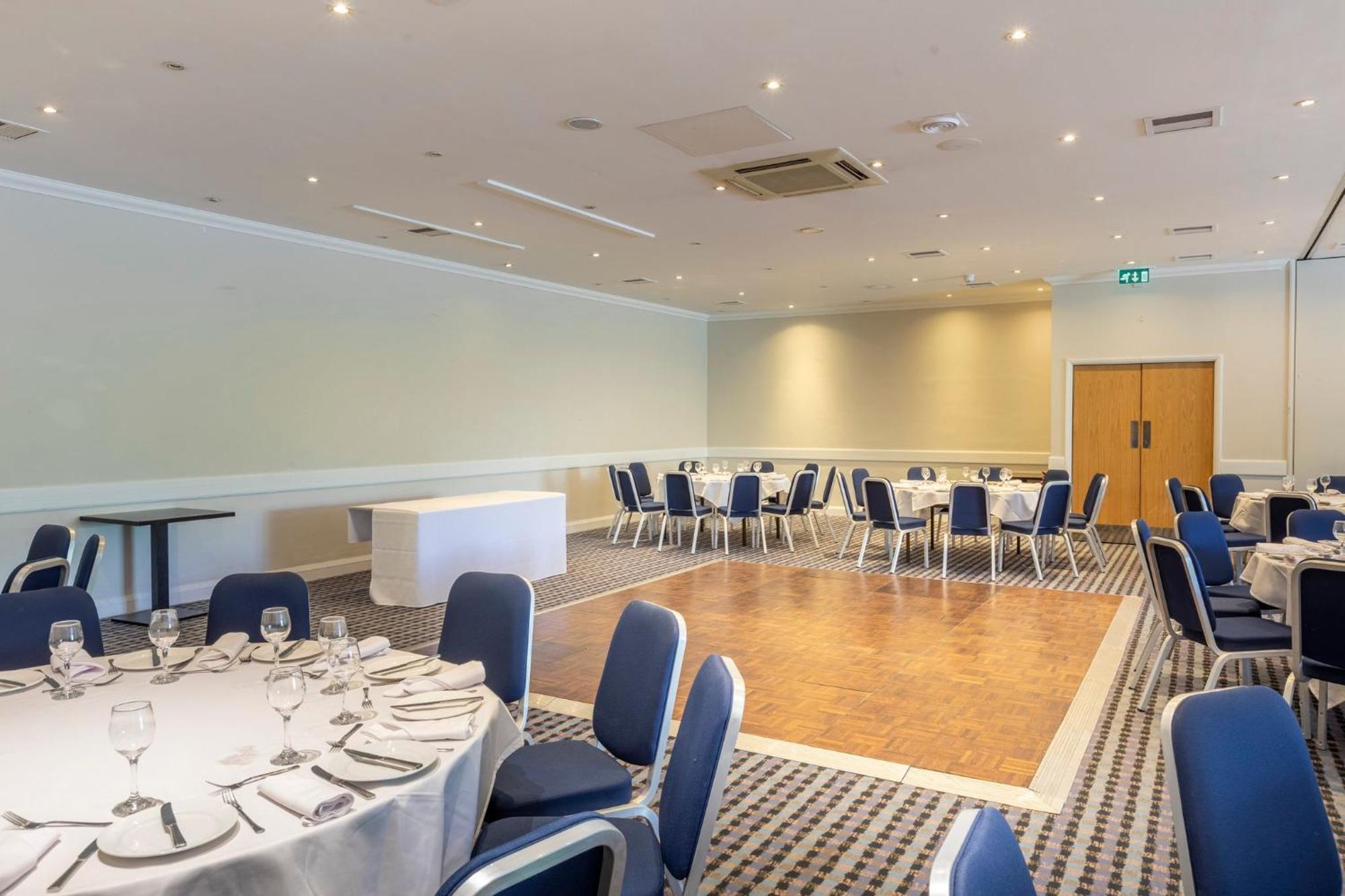 By Ihg Basildon (Essex)
