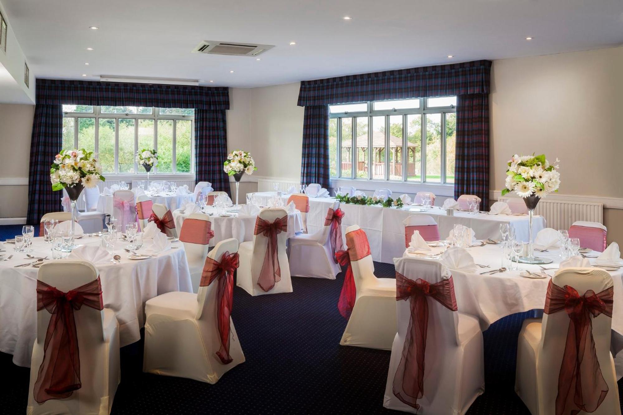By Ihg Basildon (Essex)